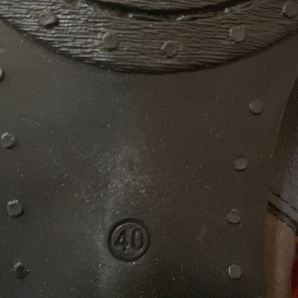 NWOT Miz Mooz Booties size 9 NWOT - Picture 9 of 10